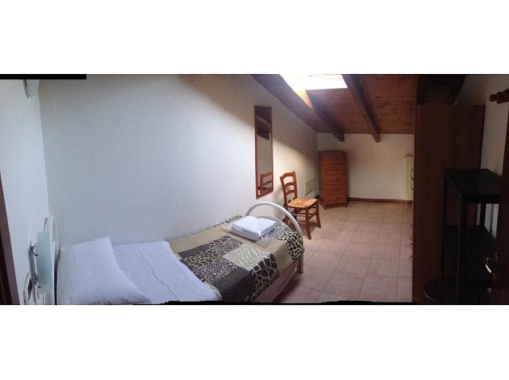 Casa Lavoro Vancanza Lejlighed Castelnuovo del Garda Værelse billede